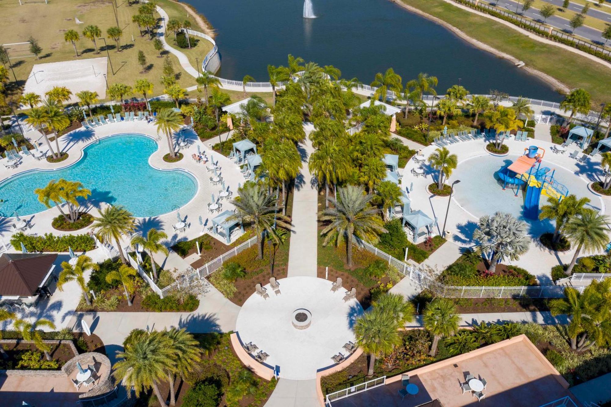 Wonderful 9Bd6Ba Starwarsgamer Sleep22 Solarareso Kissimmee Exterior photo